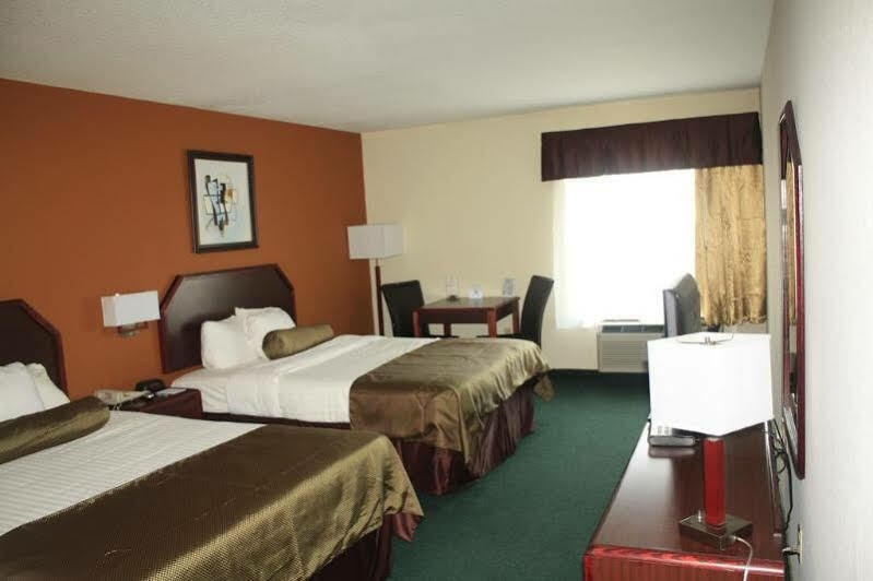 Super 8 By Wyndham Somerset Εξωτερικό φωτογραφία